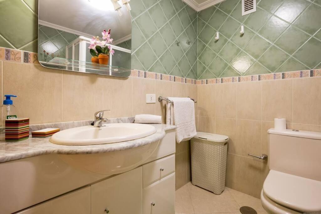 First Line Beach Apartment Puerto de la Cruz Kültér fotó